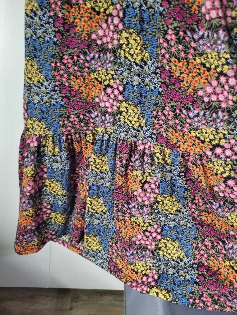 Jane and Delancey Womens XS Floral V Neck Peasant Prairie Maxi Dress - Picture 6 of 9
